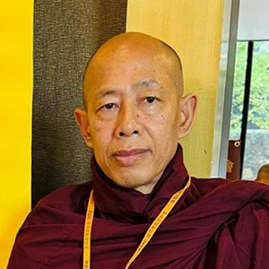 AshinManijoti
